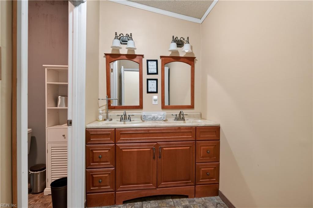6807 Short Lane Gloucester VA 23061