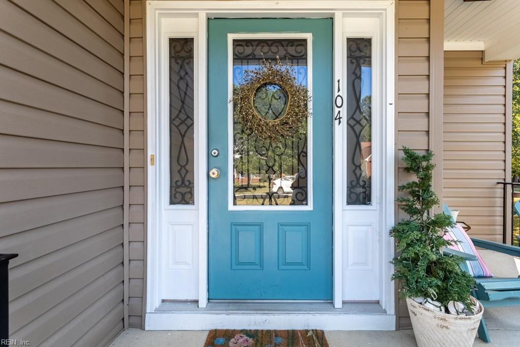 104 Perlie Court Yorktown VA 23692
