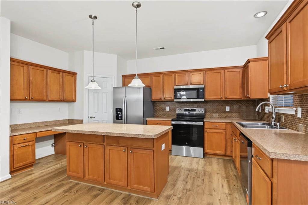 303 Bexley Park Way Newport News VA 23608