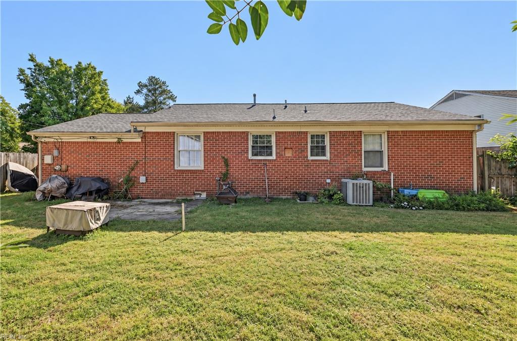 148 Hawthorne Drive Newport News VA 23602