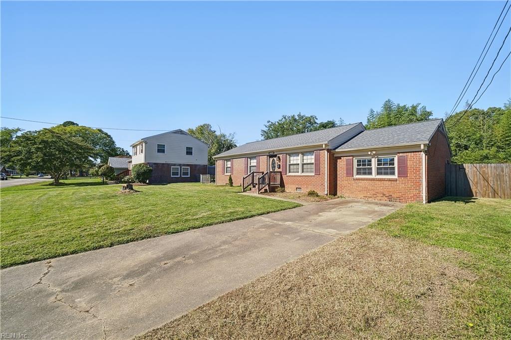 148 Hawthorne Drive Newport News VA 23602