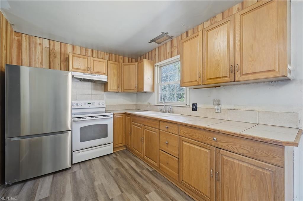 148 Hawthorne Drive Newport News VA 23602