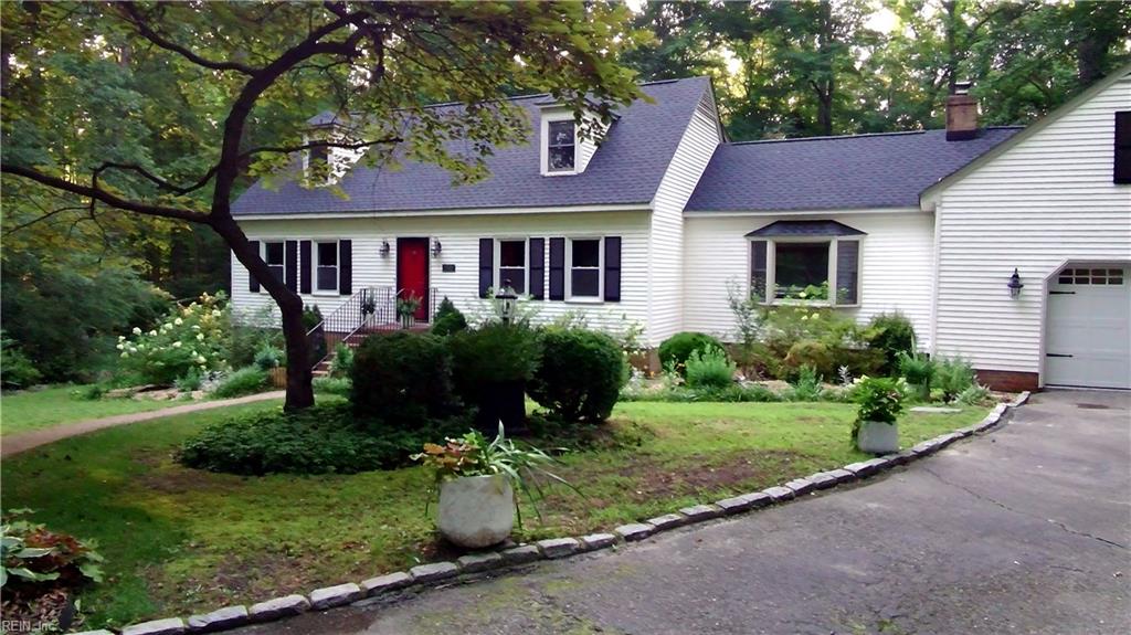 7615 Gloucester Village Drive Gloucester VA 23061