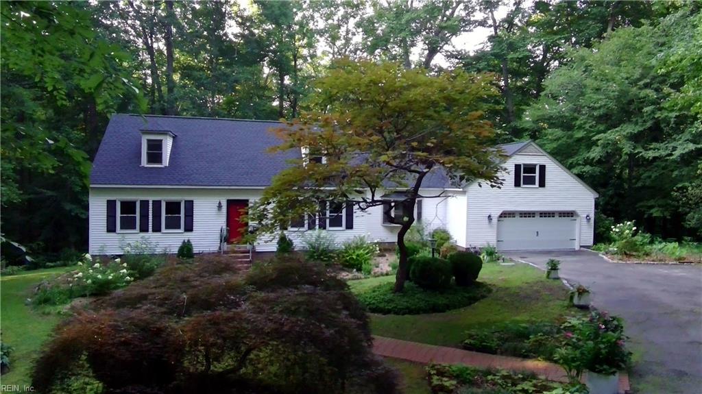 7615 Gloucester Village Drive Gloucester VA 23061