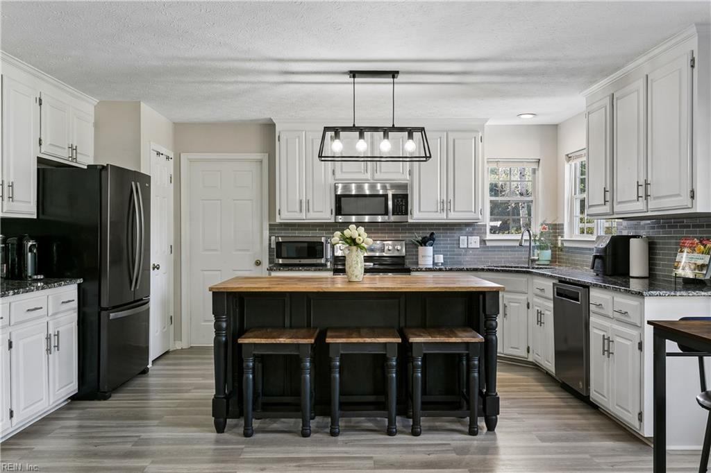 3220 Reades Way Williamsburg VA 23185