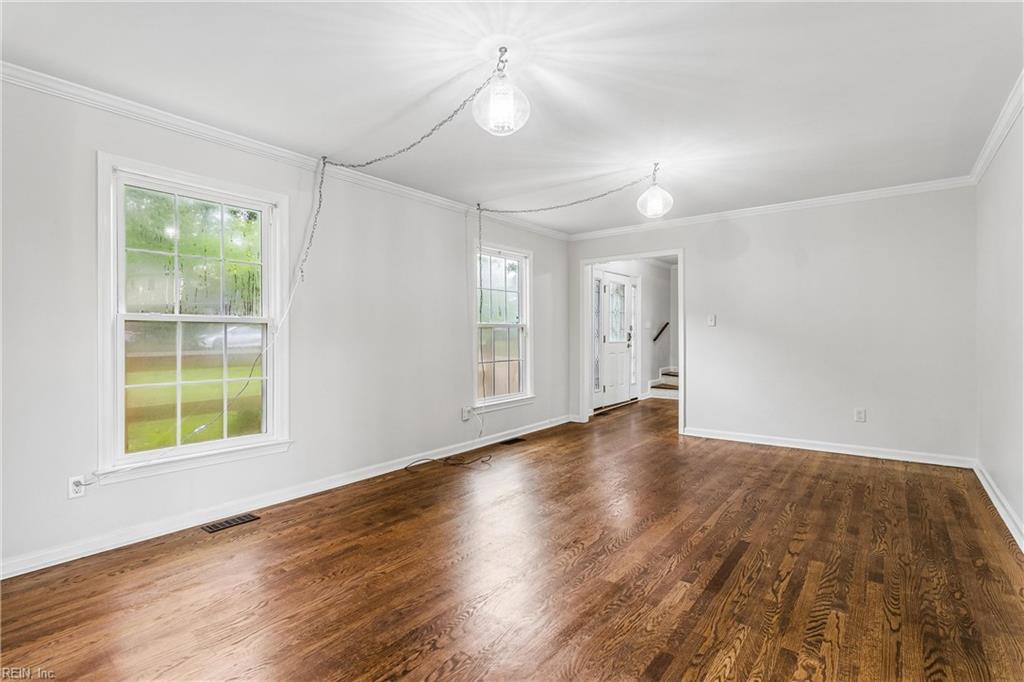 975 Lacon Drive Newport News VA 23608
