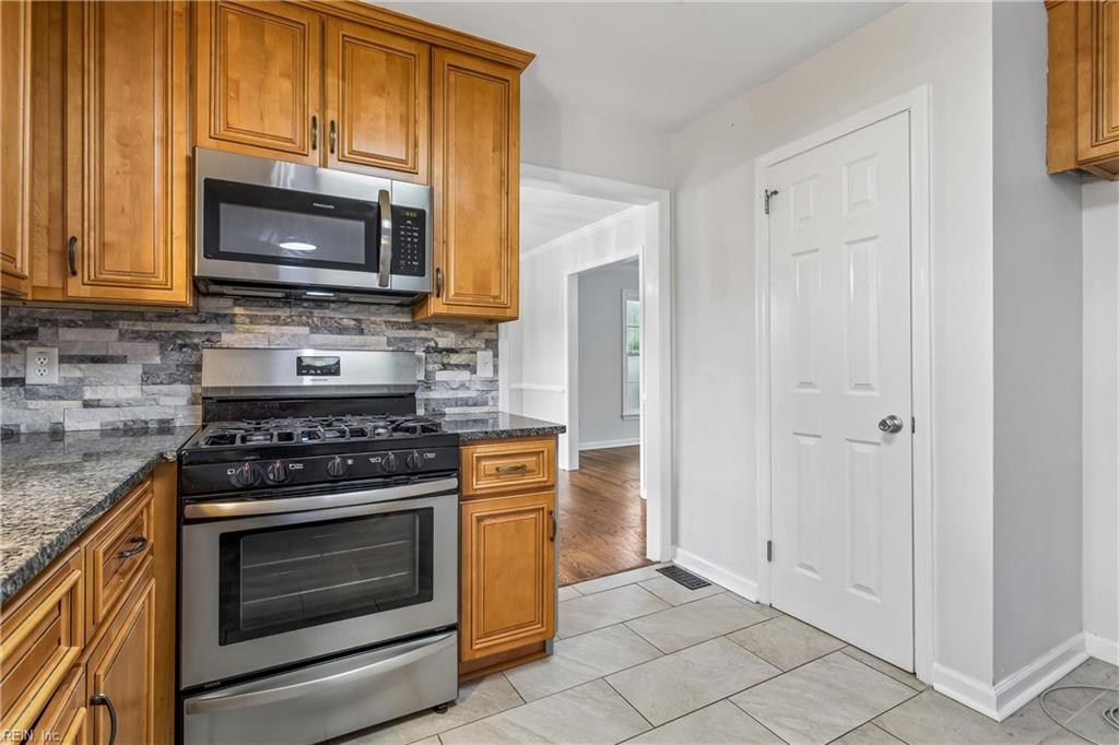 975 Lacon Drive Newport News VA 23608