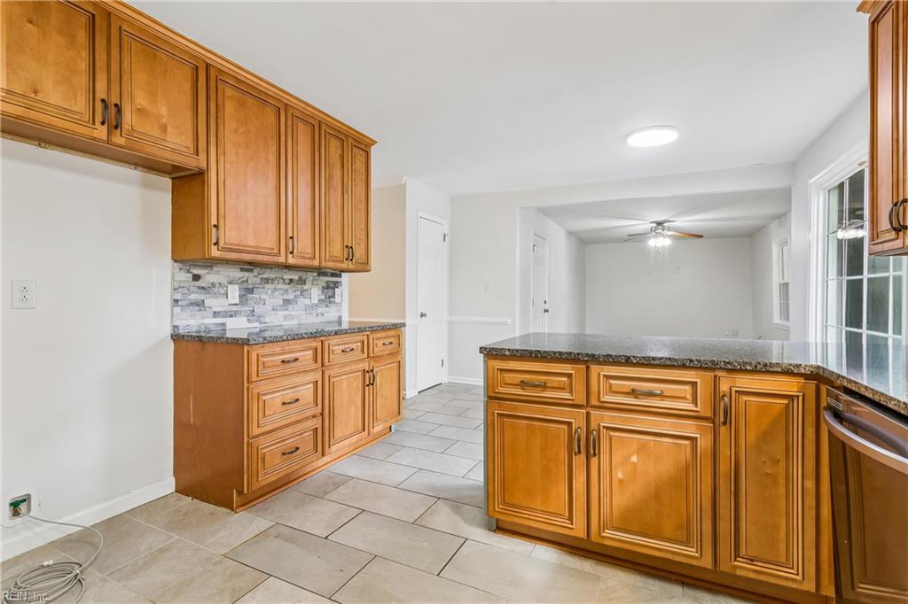 975 Lacon Drive Newport News VA 23608