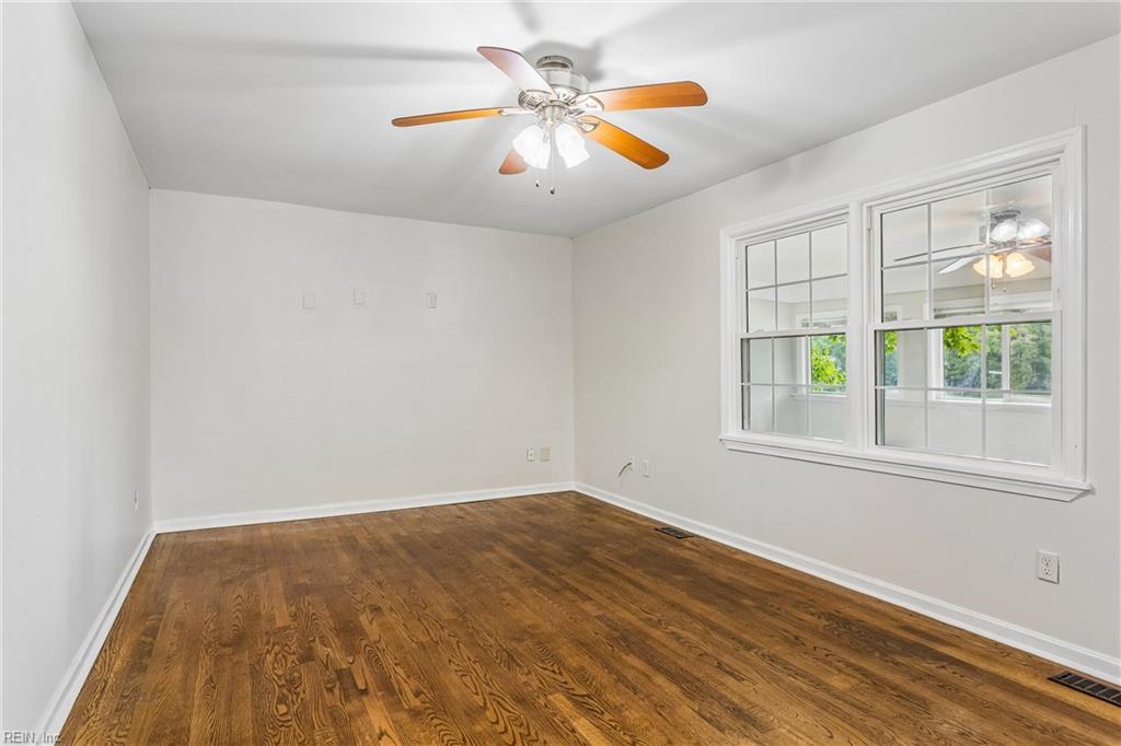 975 Lacon Drive Newport News VA 23608