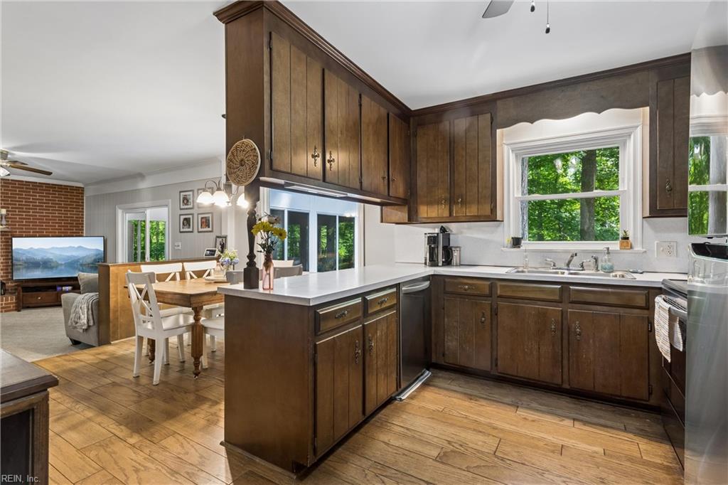 7483 Gloucester Village Drive Gloucester VA 23061