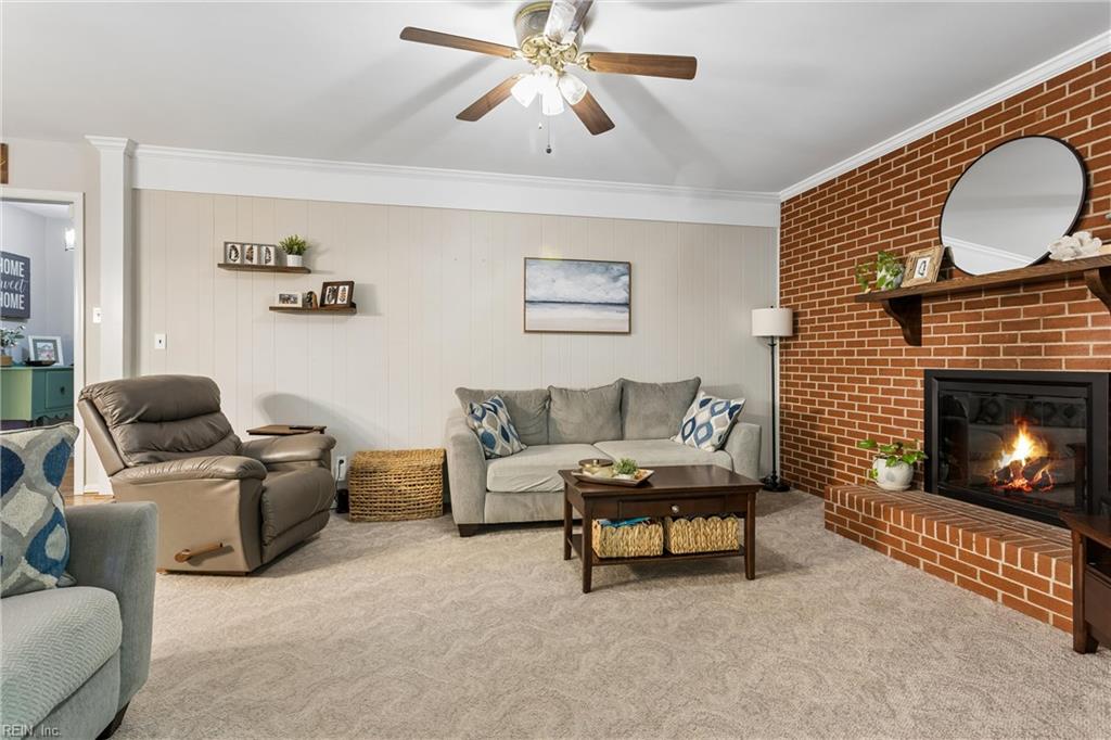 7483 Gloucester Village Drive Gloucester VA 23061