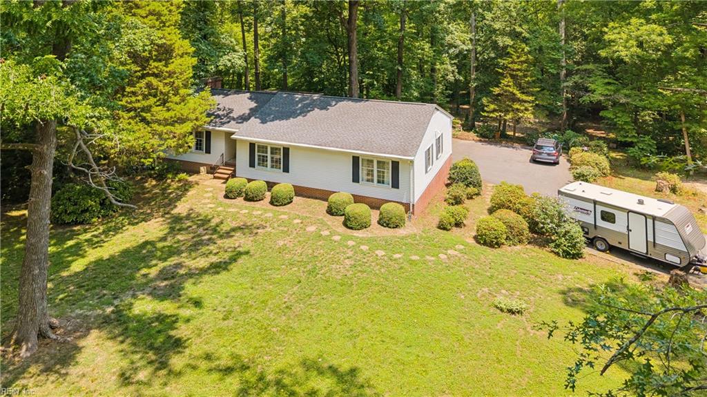 7483 Gloucester Village Drive Gloucester VA 23061