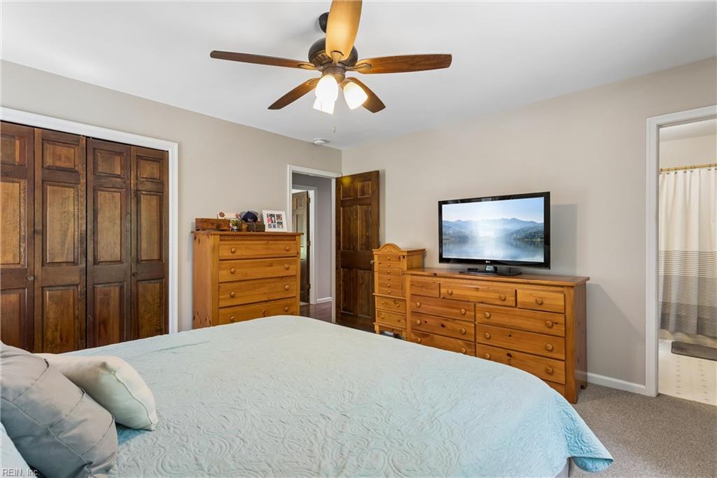 7483 Gloucester Village Drive Gloucester VA 23061