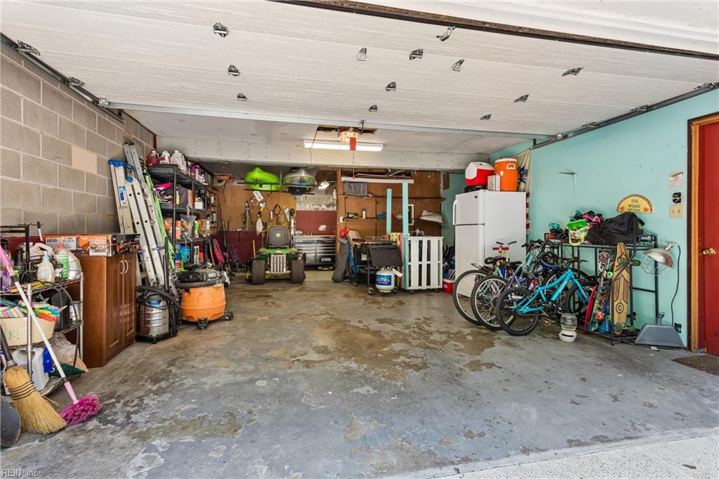 7483 Gloucester Village Drive Gloucester VA 23061