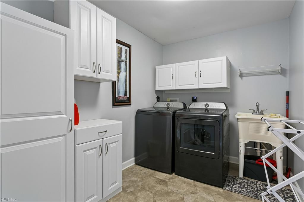 21 E Governor Drive Newport News VA 23602