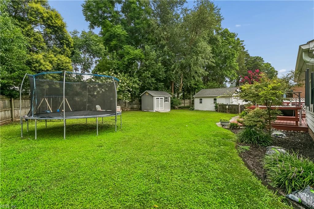 21 E Governor Drive Newport News VA 23602
