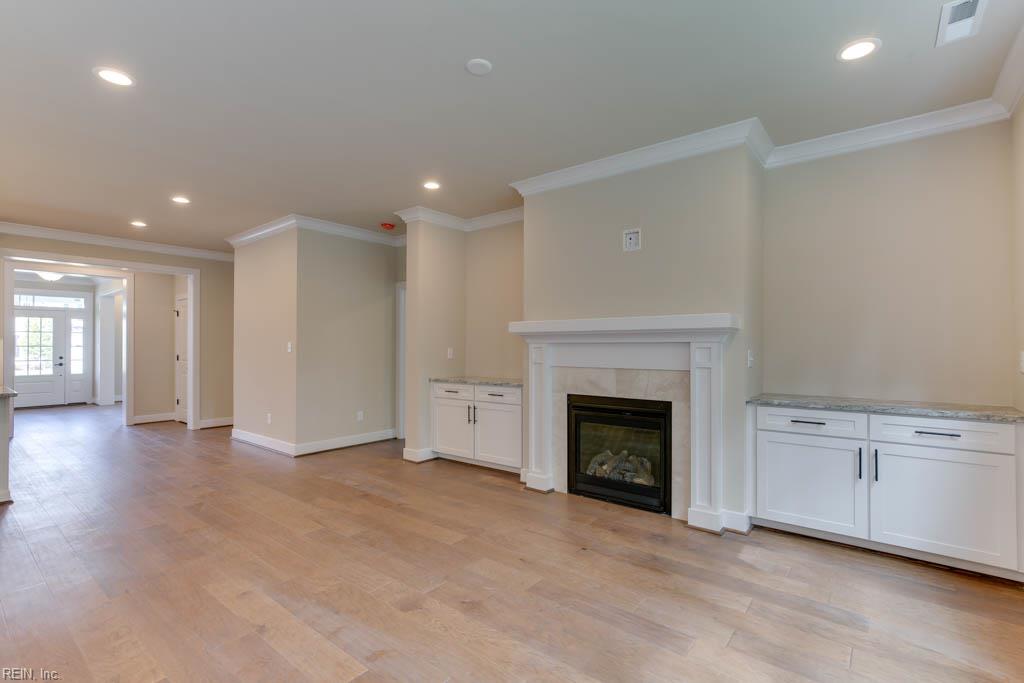 111 Bear Ridge Run Yorktown VA 23690
