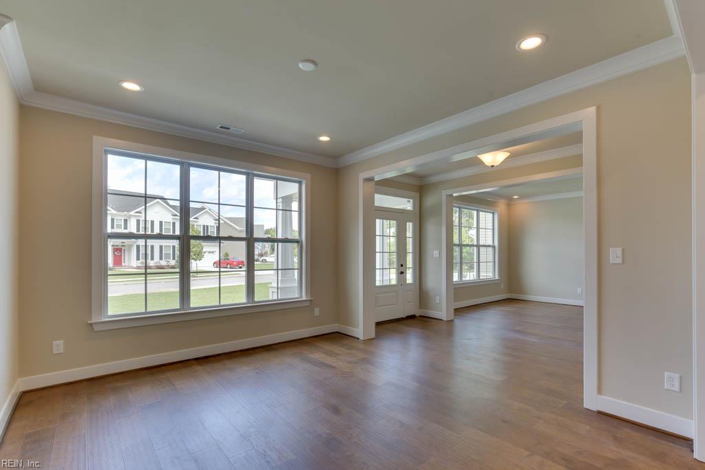 111 Bear Ridge Run Yorktown VA 23690