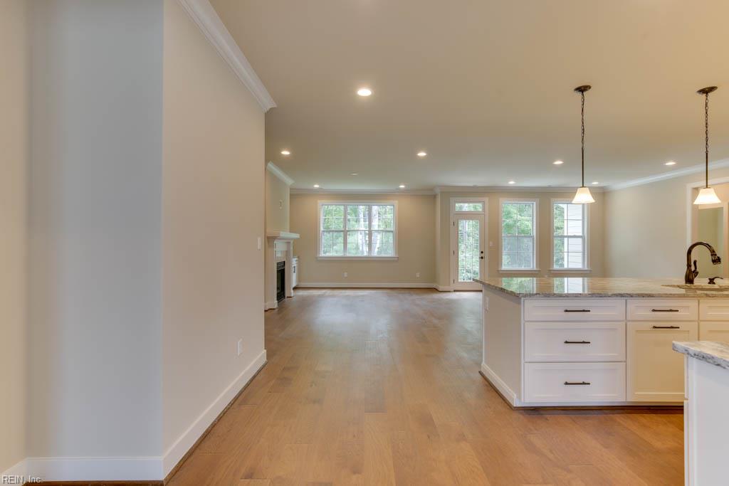 111 Bear Ridge Run Yorktown VA 23690