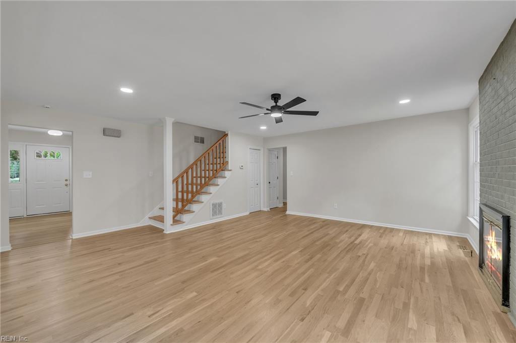 401 Piney Point Road Yorktown VA 23692