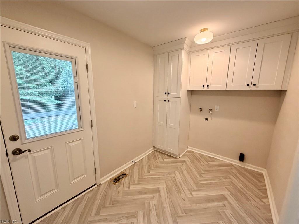 401 Piney Point Road Yorktown VA 23692