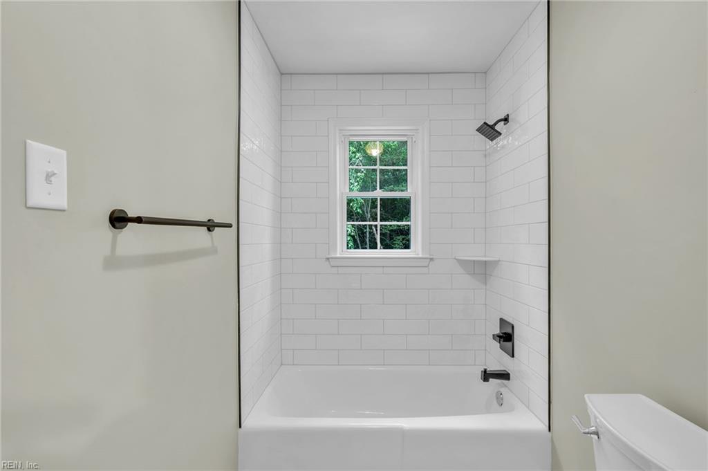 401 Piney Point Road Yorktown VA 23692