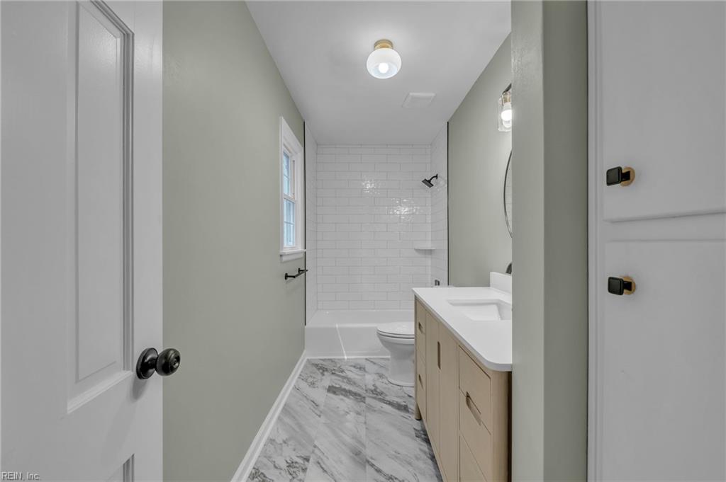 401 Piney Point Road Yorktown VA 23692