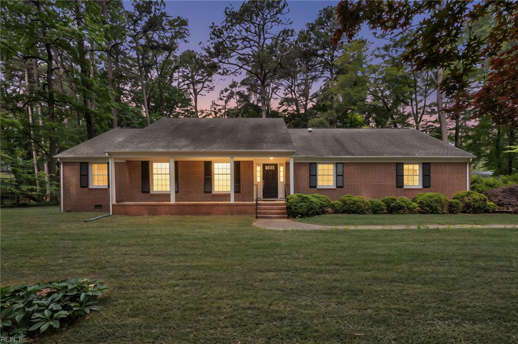 401 Piney Point Road Yorktown VA 23692