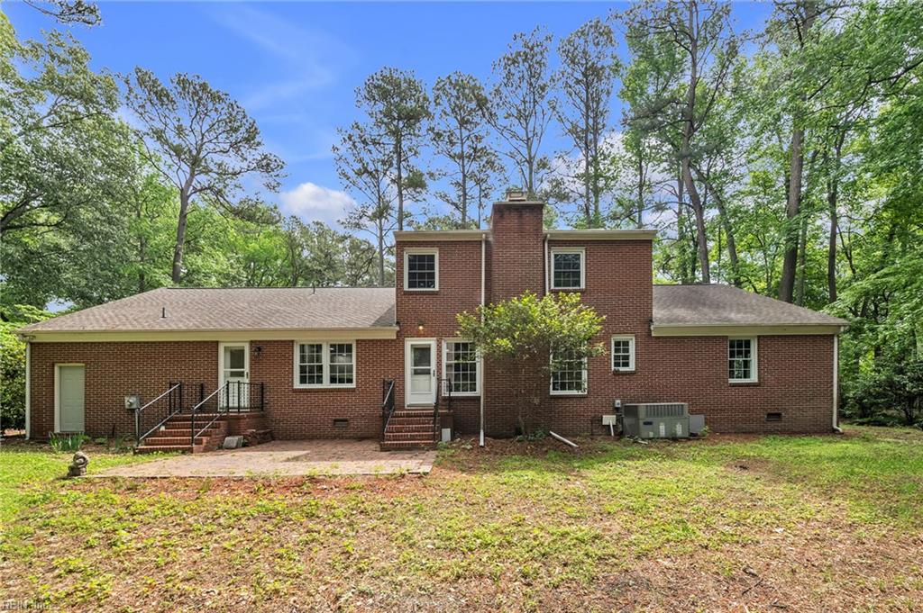 401 Piney Point Road Yorktown VA 23692