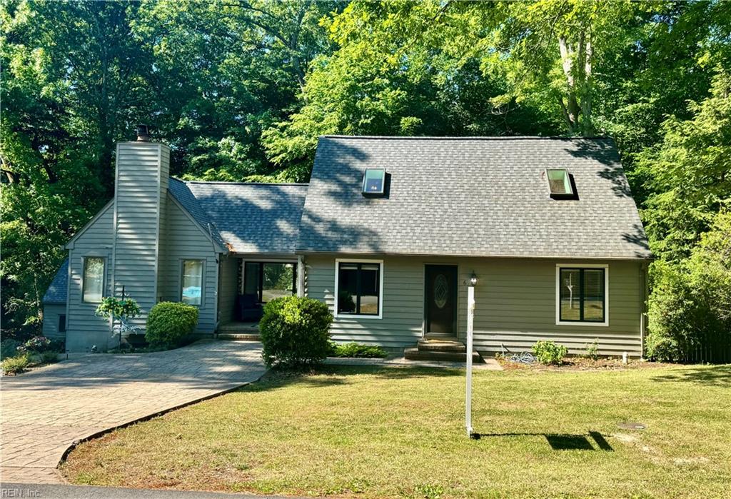 Williamsburg VA, 6 Foxcroft Road