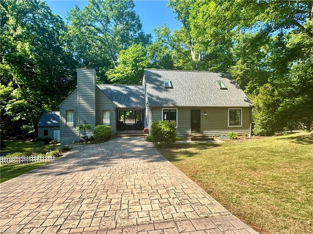 6 Foxcroft Road Williamsburg VA 23188