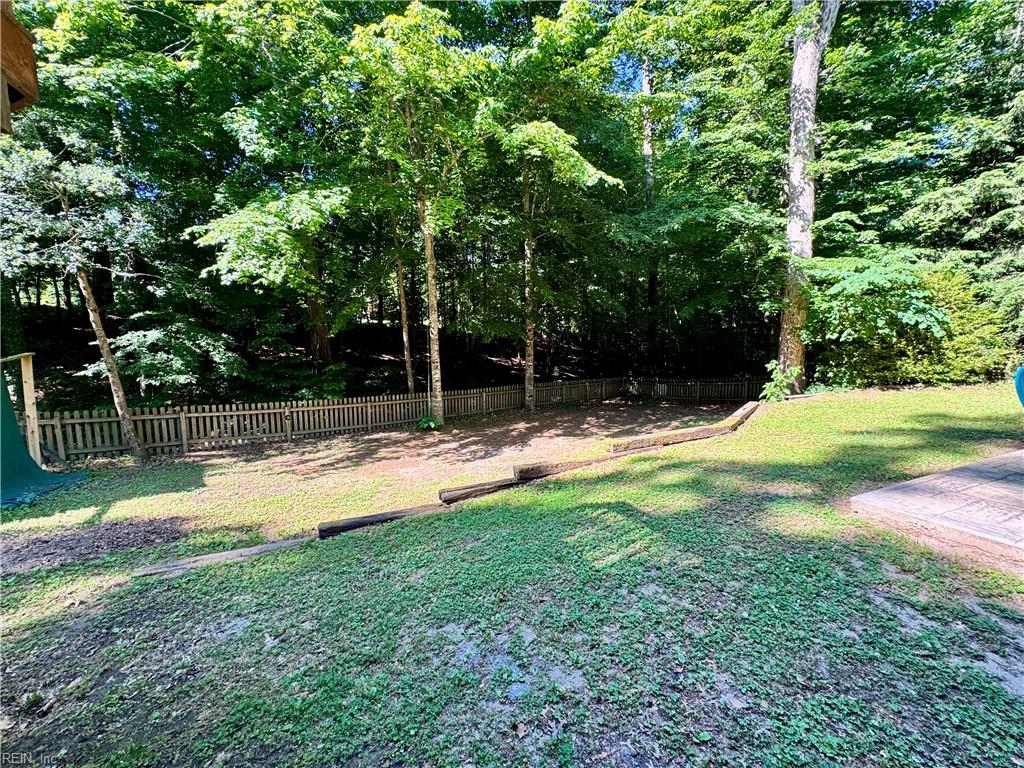 6 Foxcroft Road Williamsburg VA 23188