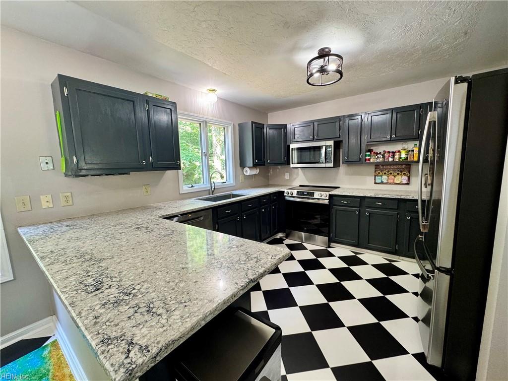 6 Foxcroft Road Williamsburg VA 23188