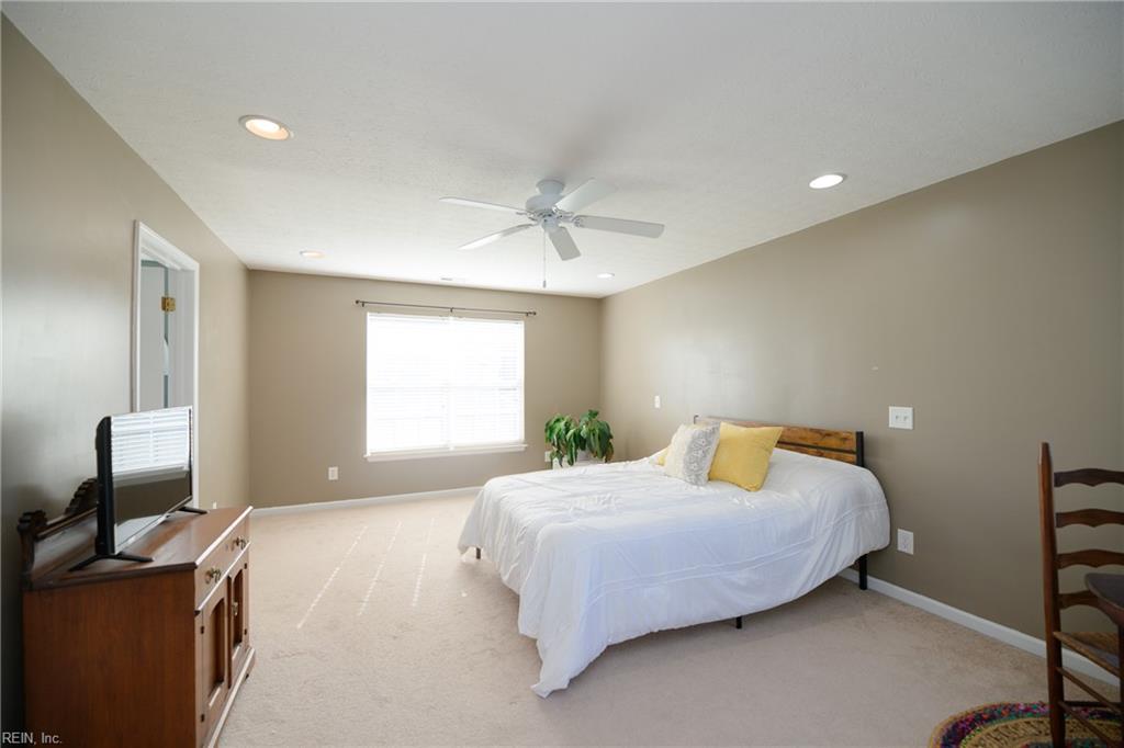 103 Katalina Way Yorktown VA 23693