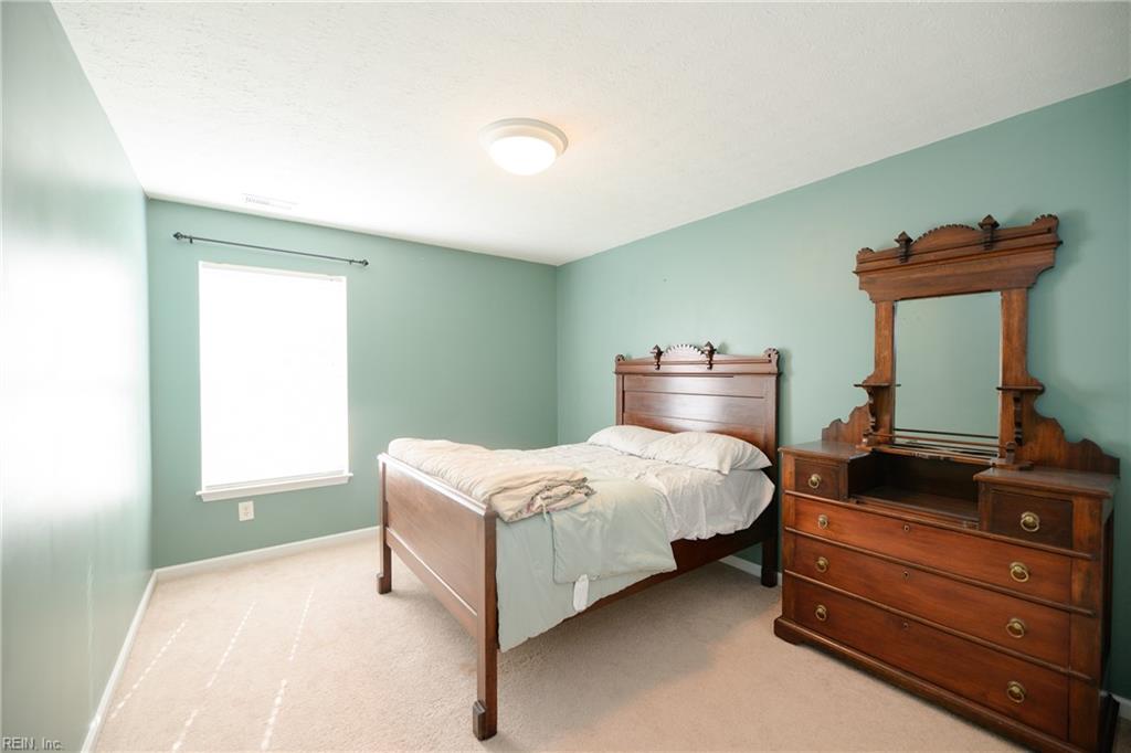 103 Katalina Way Yorktown VA 23693