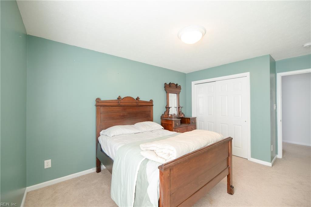 103 Katalina Way Yorktown VA 23693