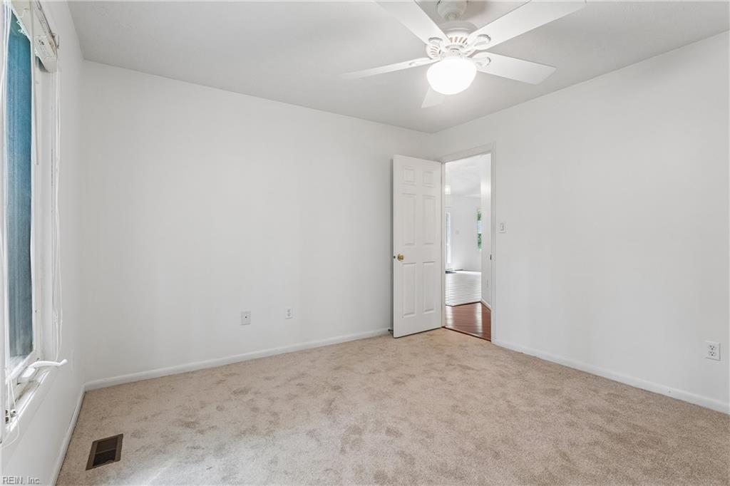 107 Sun Rise Way Yorktown VA 23693