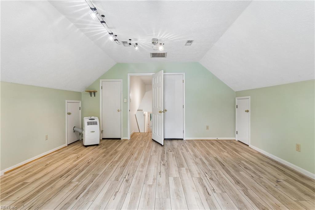 107 Sun Rise Way Yorktown VA 23693
