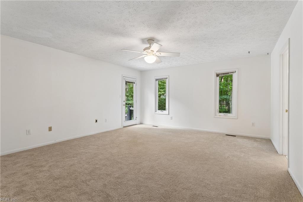 107 Sun Rise Way Yorktown VA 23693