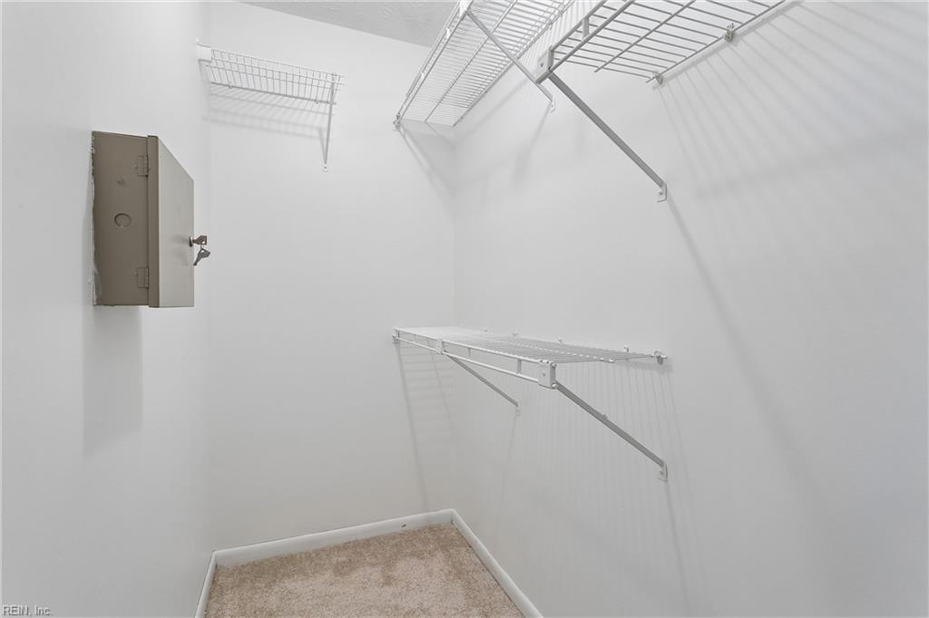 107 Sun Rise Way Yorktown VA 23693