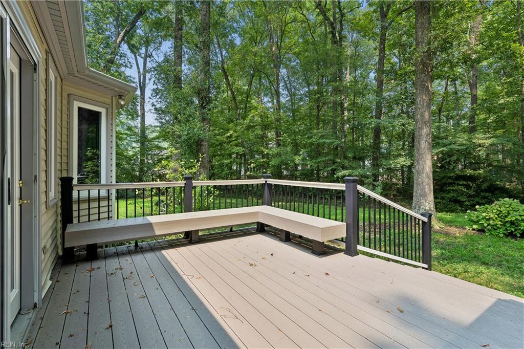 107 Sun Rise Way Yorktown VA 23693