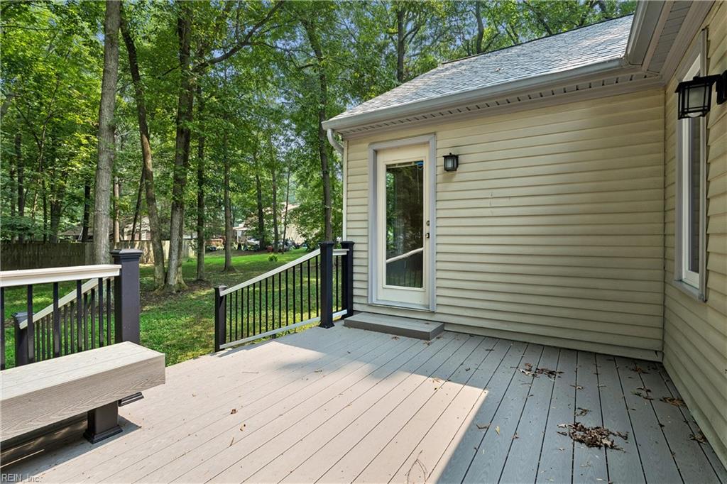 107 Sun Rise Way Yorktown VA 23693