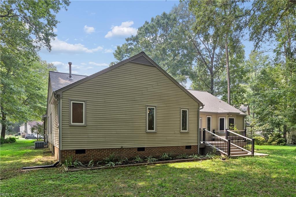 107 Sun Rise Way Yorktown VA 23693