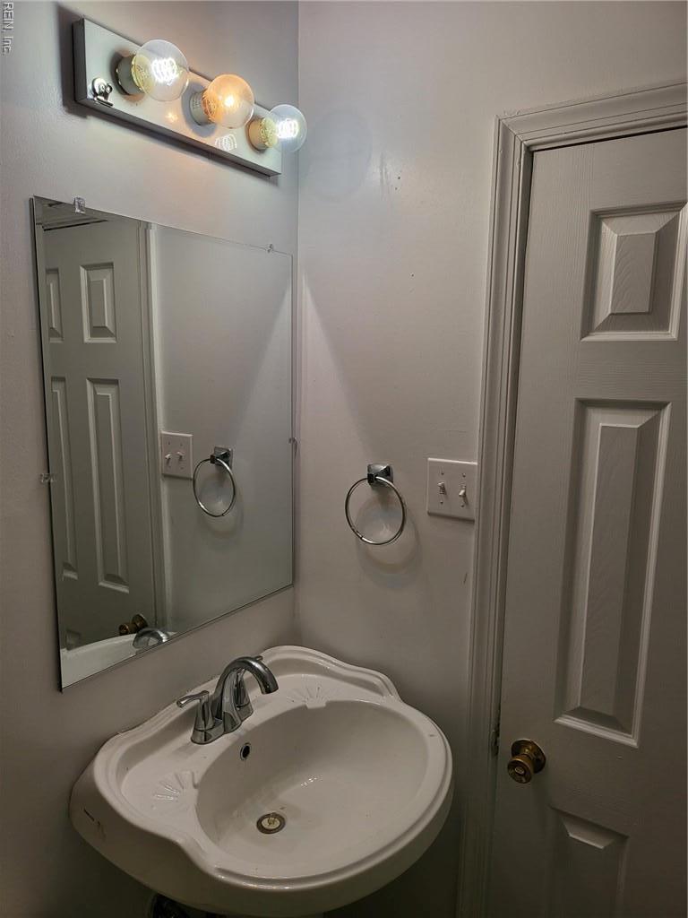 14870 Warwick Boulevard Newport News VA 23608