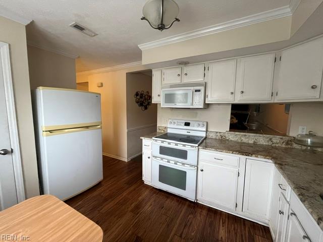 105 Burnt Bridge Way Yorktown VA 23692