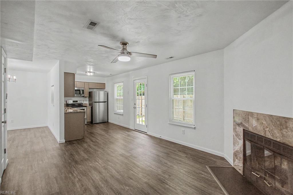 4327 Lacey Cove Lane Newport News VA 23602