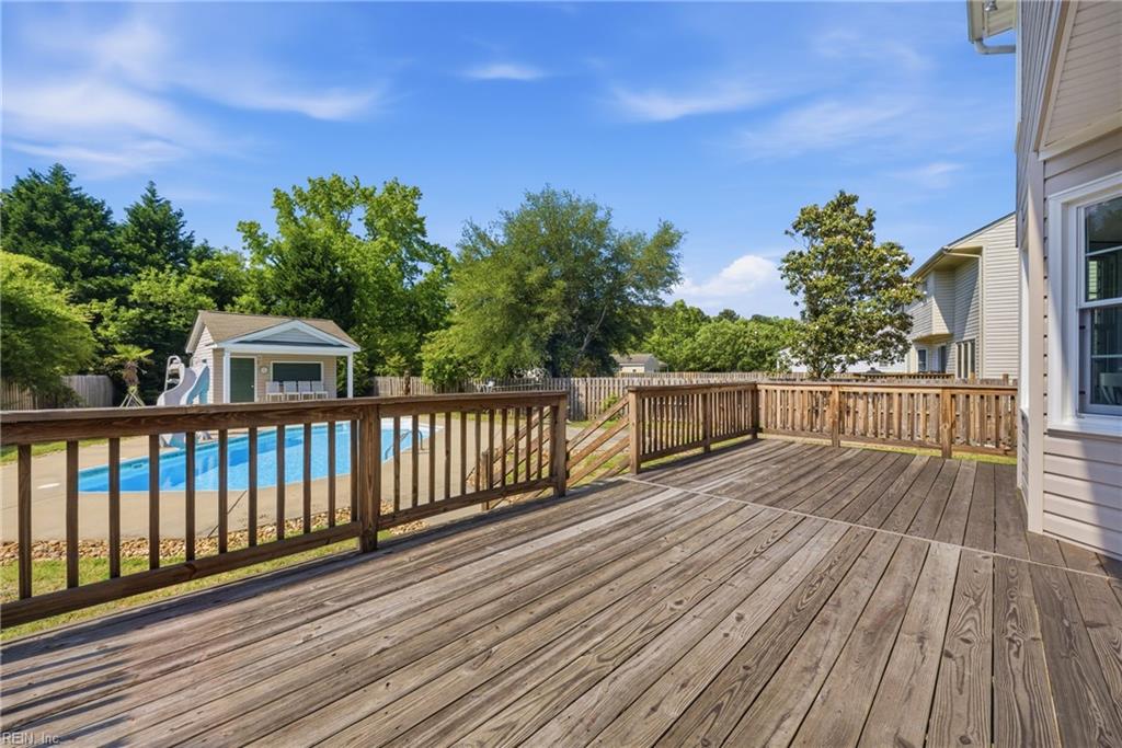 103 Jessica Drive Yorktown VA 23693
