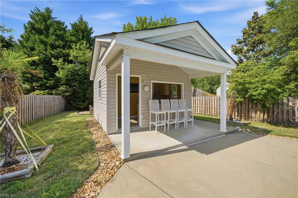 103 Jessica Drive Yorktown VA 23693