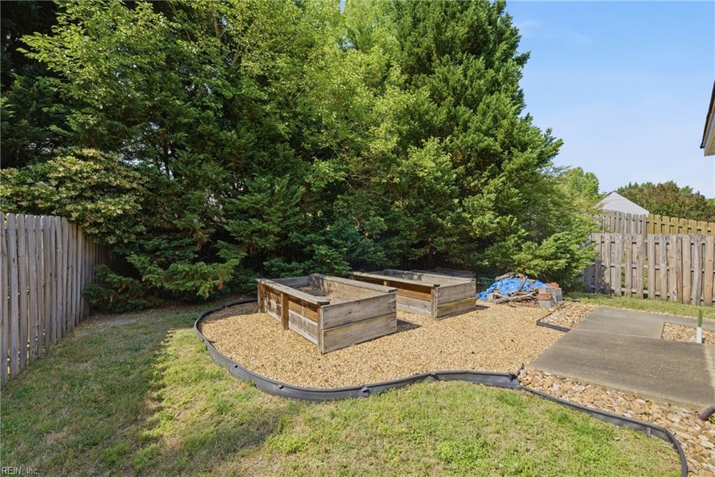 103 Jessica Drive Yorktown VA 23693