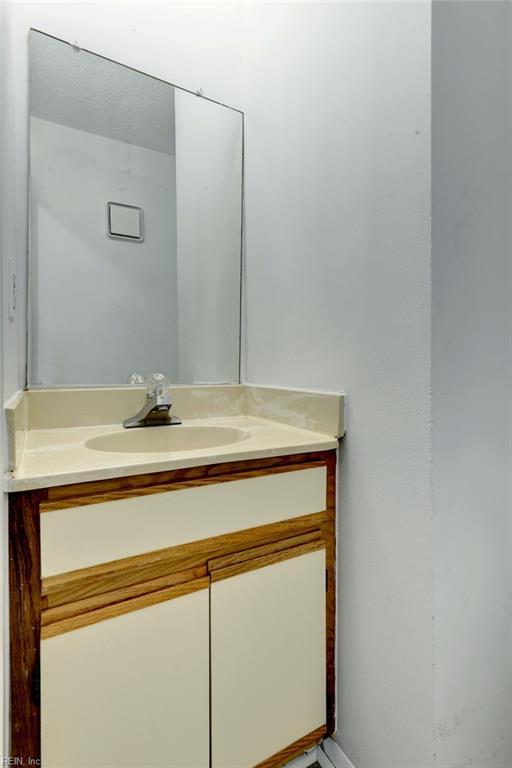 423 Lester Road Newport News VA 23601